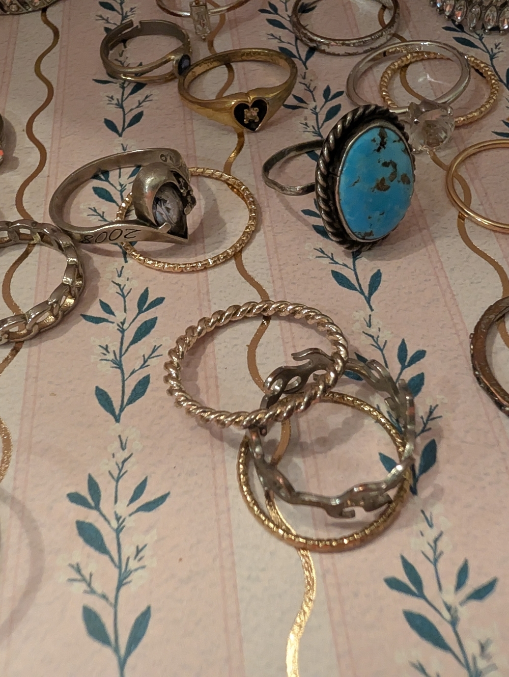Ring Lot Vintage To Modern Assorted Styles - Picture 10 of 15